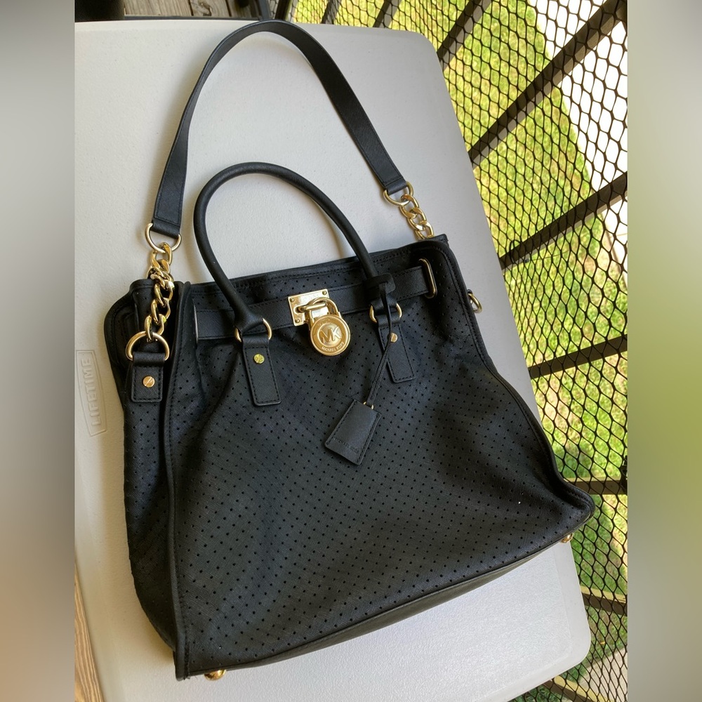 Michael Kors LARGE Black Leather Perforated Hamilton Tote Bag Gold Hardware - Picture 9 of 17
